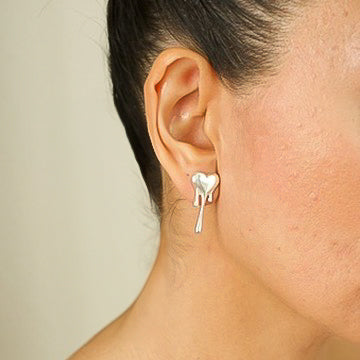 Kleine hartoorbel met een vloeiende vorm